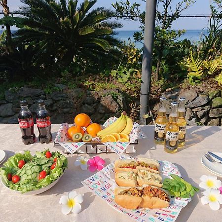 Maribu Beach House Onna Buitenkant foto