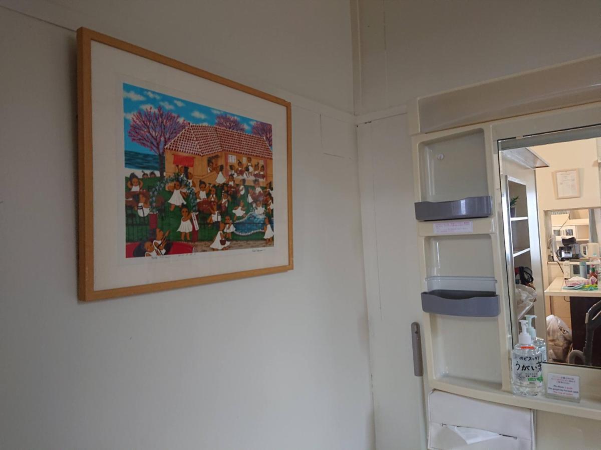 Maribu Beach House Onna Buitenkant foto